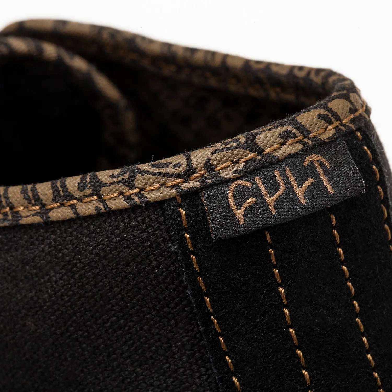 Vans x Cult Authentic Mid παπούτσια skate σουέτ