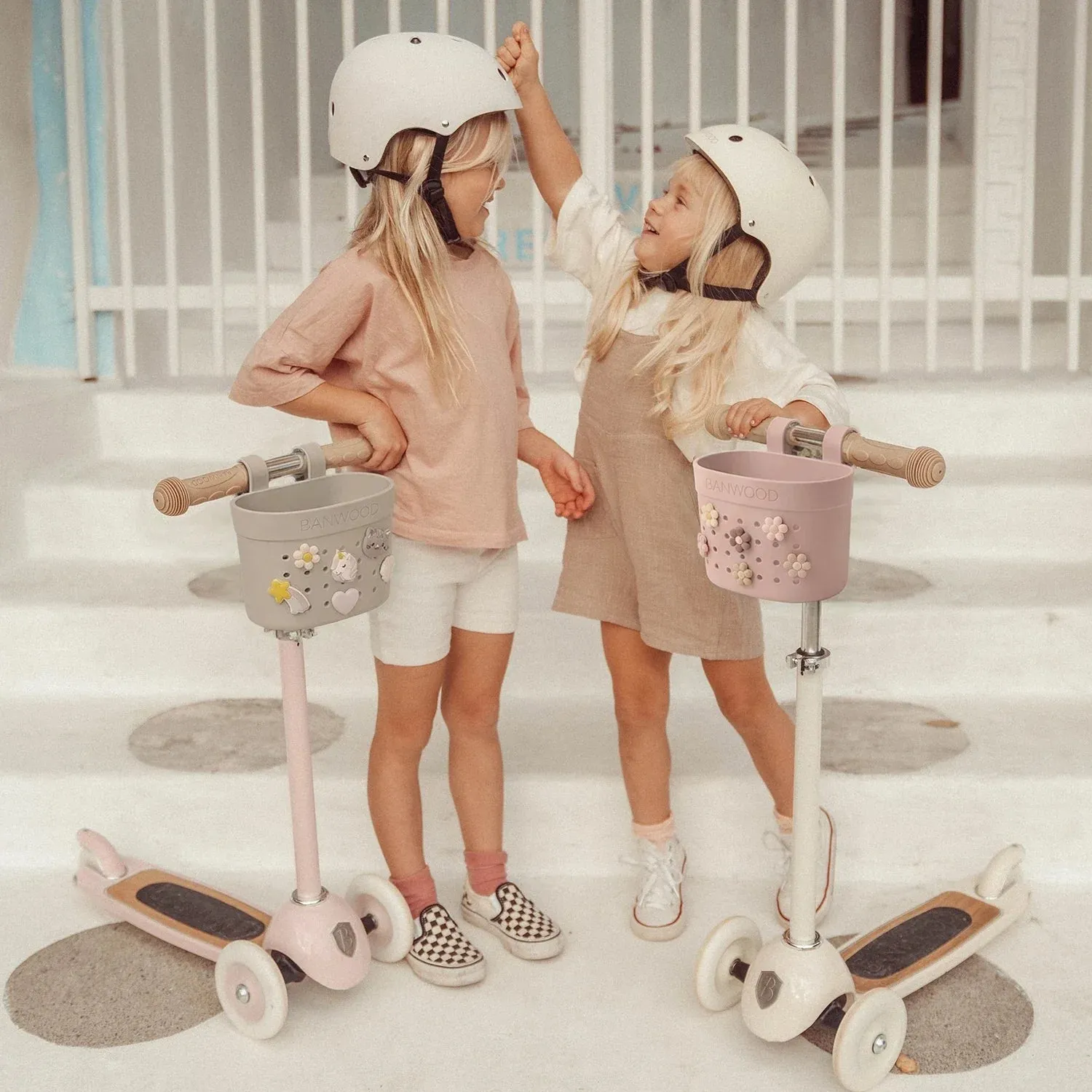 Banwood Pin & Ride καλάθι faded pink