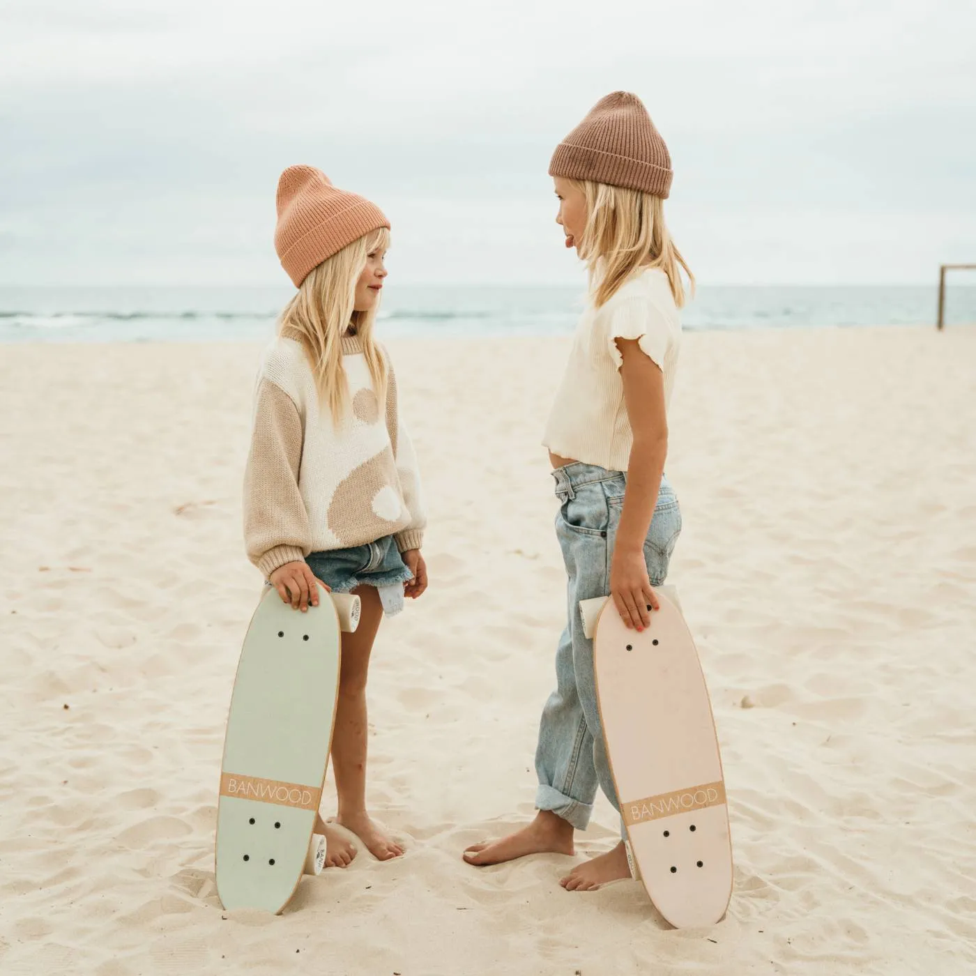 Banwood Skateboard cruiser ροζ 22" για 5+ ετών